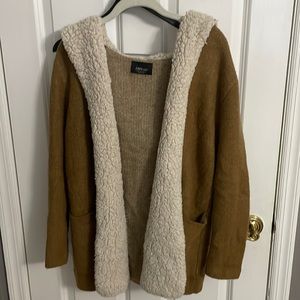 Camel Zara open cardigan sweater with sherpa lining and hood size M